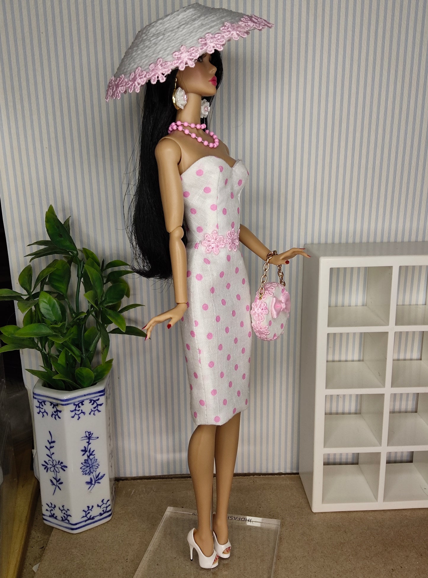 Modelo "Pink dot" para muñecas de 12"