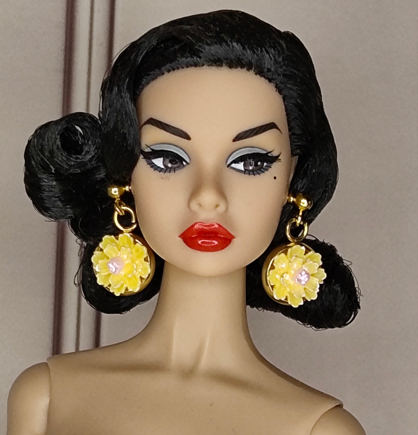 Modelo "APRIL" para muñecas de 12"