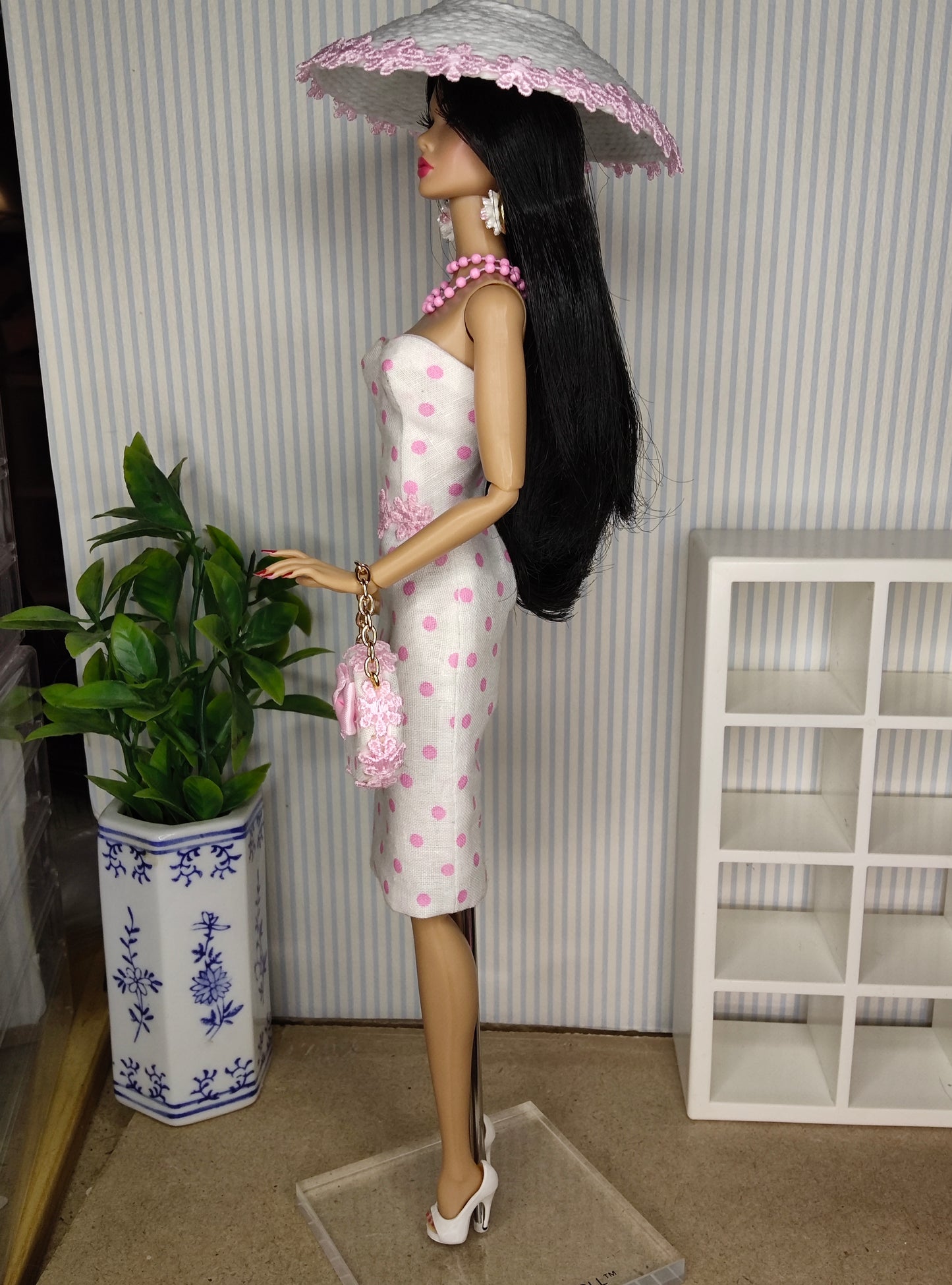 Modelo "Pink dot" para muñecas de 12"