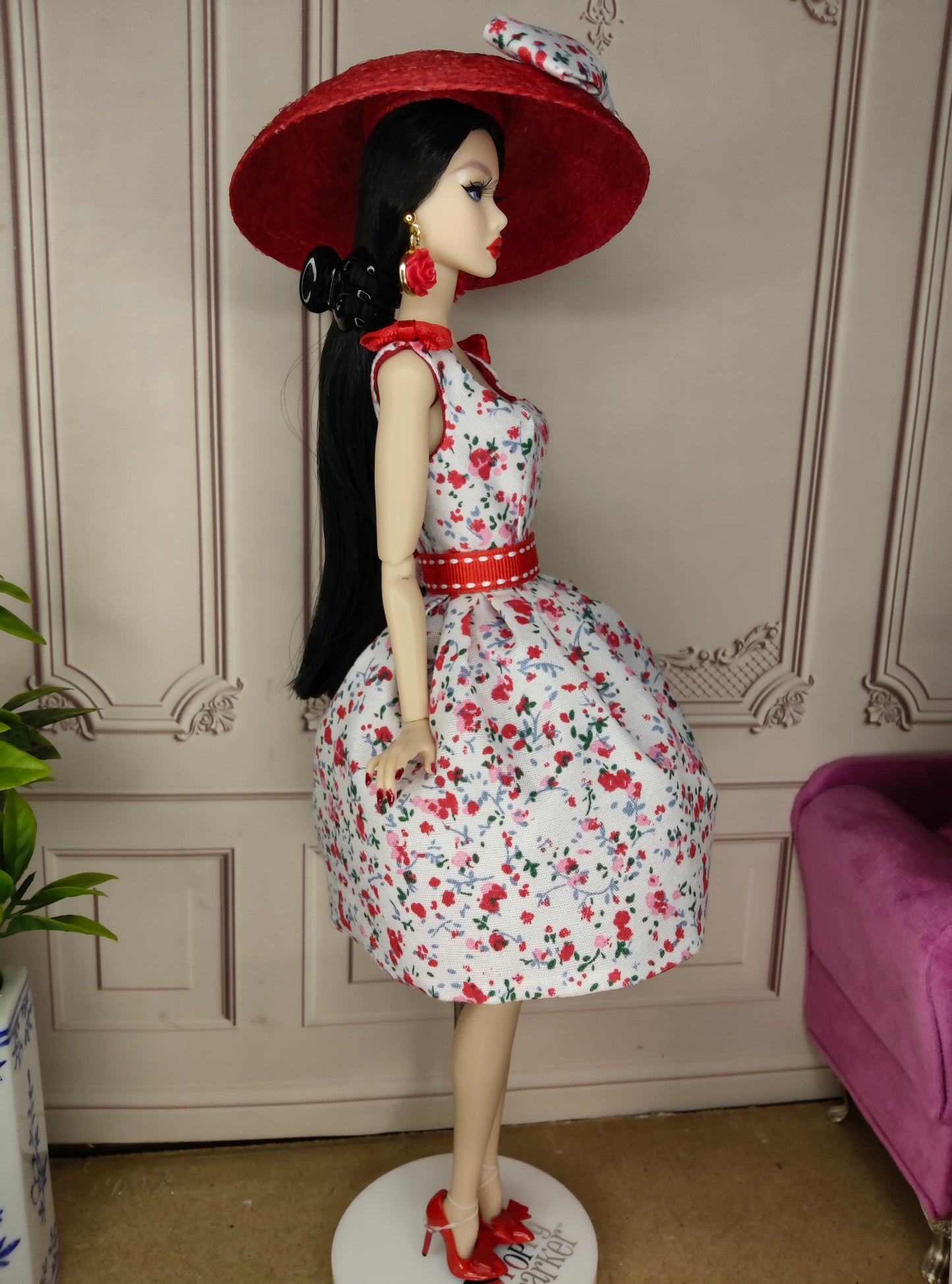 Modelo "LORNA RED" para muñecas de 12"