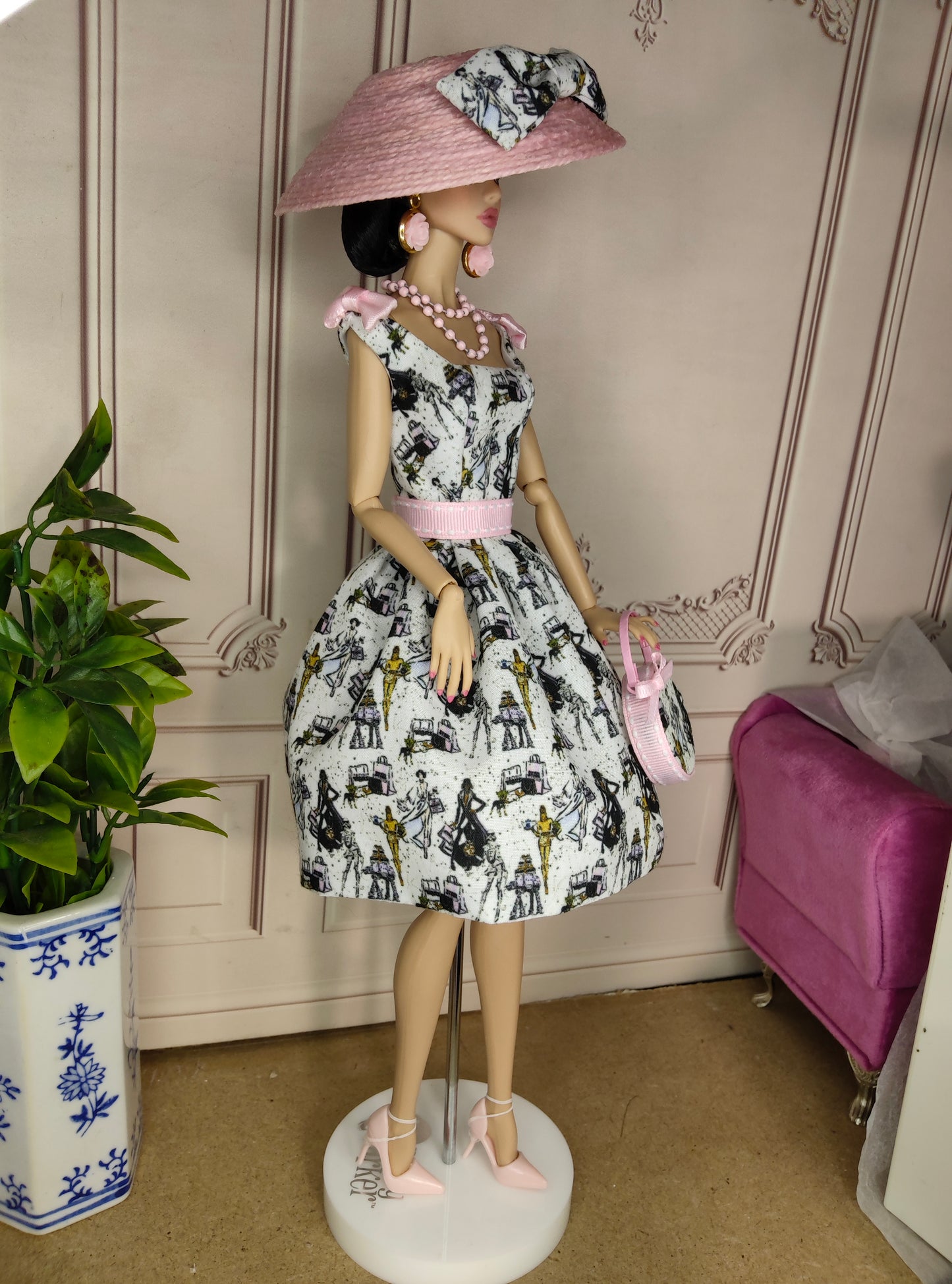 Modelo "LORNA PINK" para muñecas de 12"