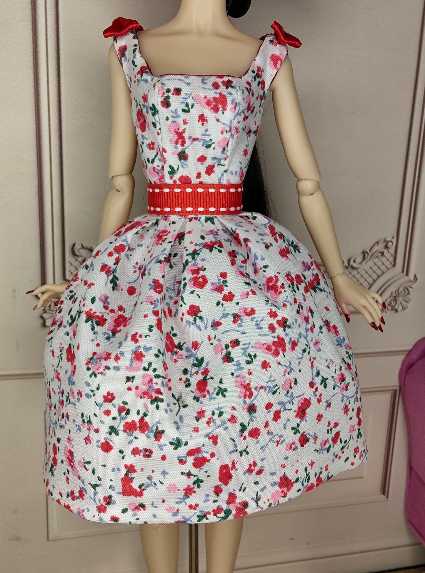 Modelo "LORNA RED" para muñecas de 12"