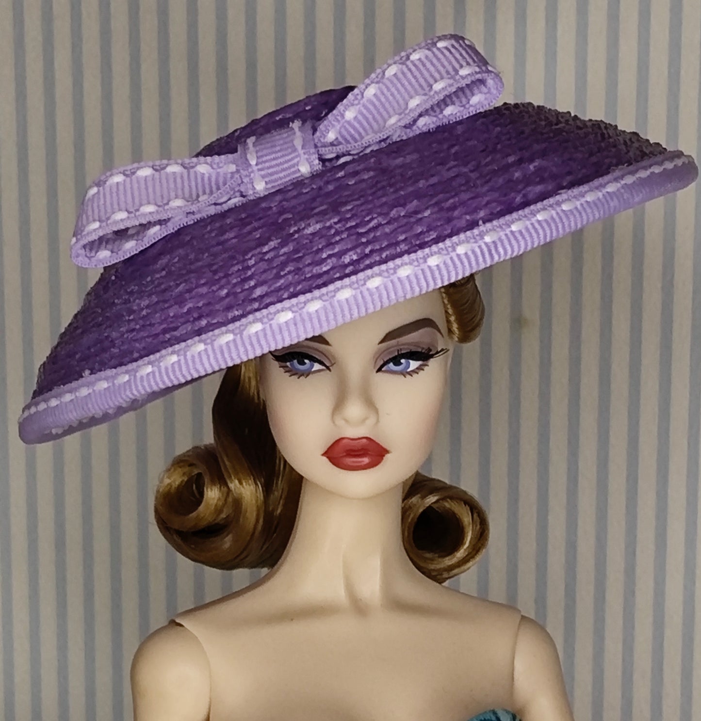 Modelo "blue lavender" para muñecas de 12"