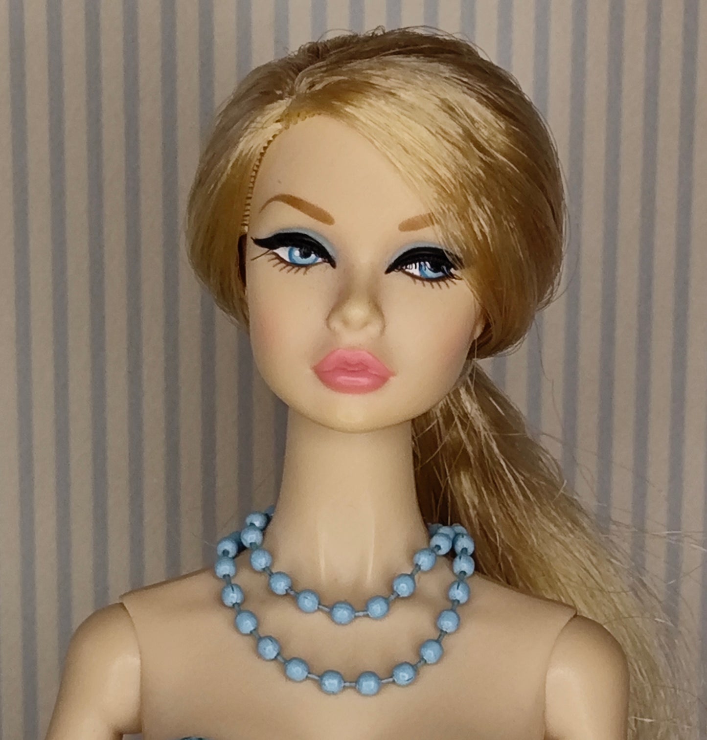 Modelo "blue sky" para muñecas de 12"