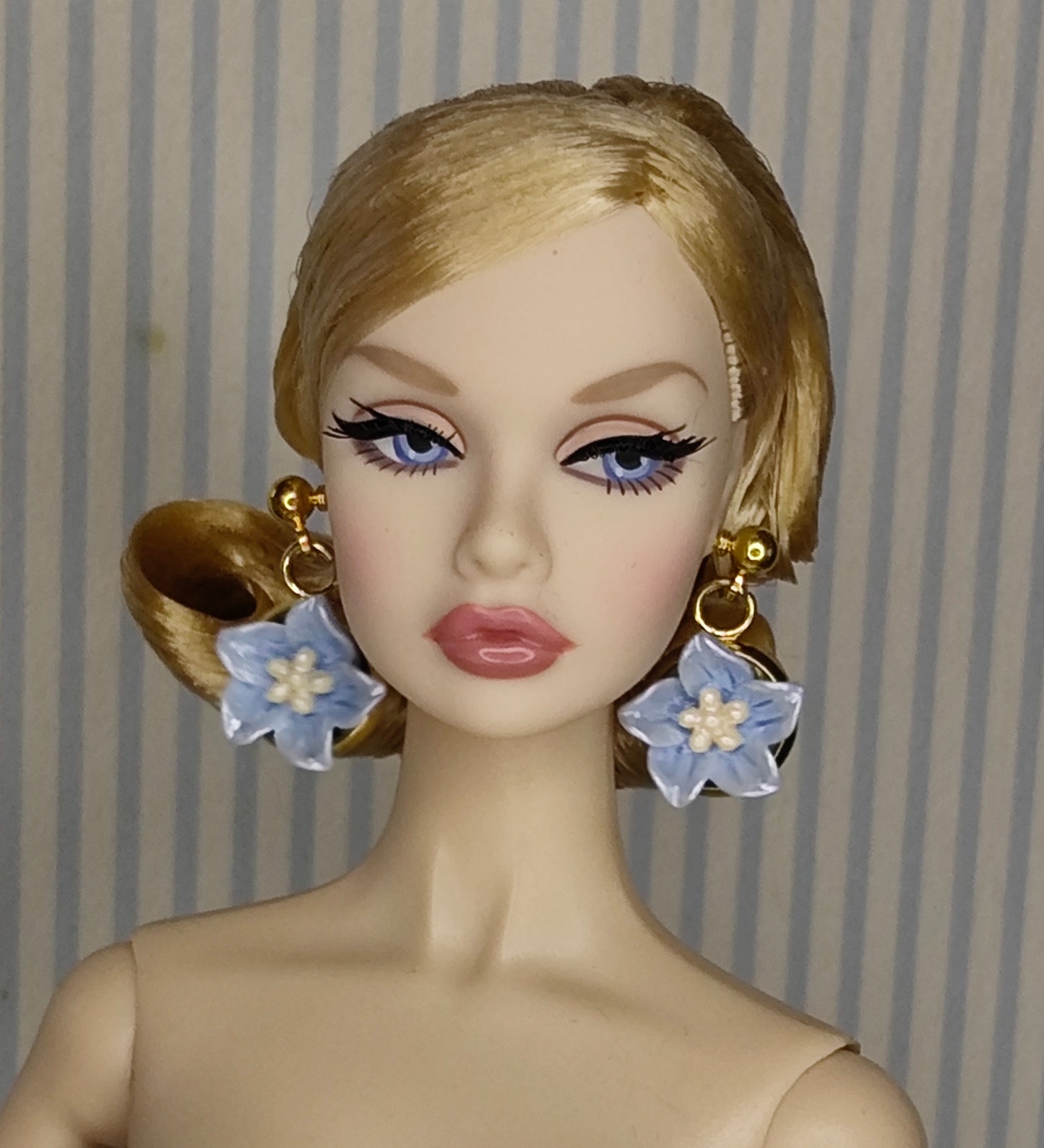 Modelo "Lilian" para muñecas de 12"