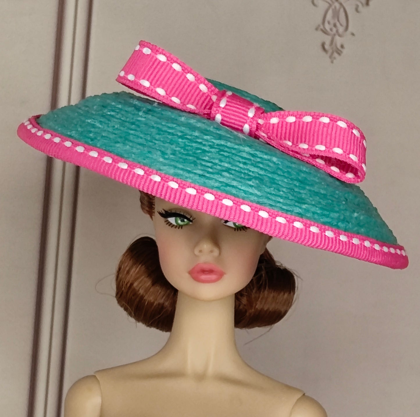 Modelo " PARADISE" para muñecas de 12"