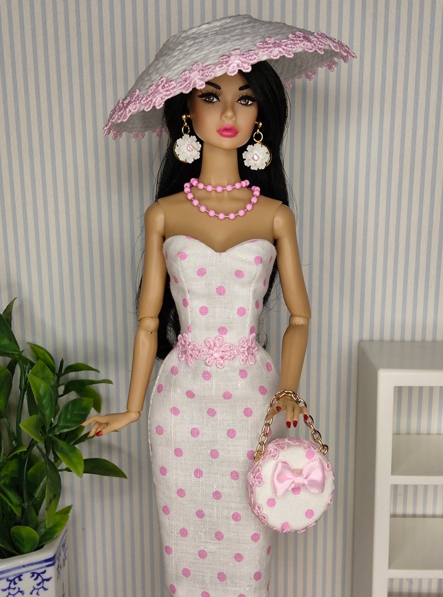 Modelo "Pink dot" para muñecas de 12"