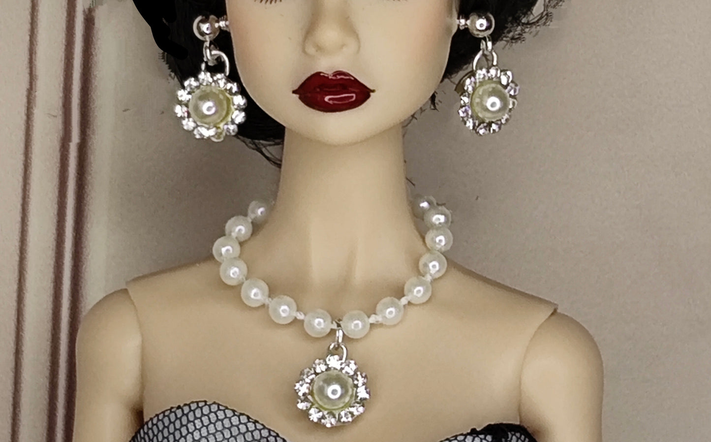 Modelo "LUCRECIA" para muñecas de 12"