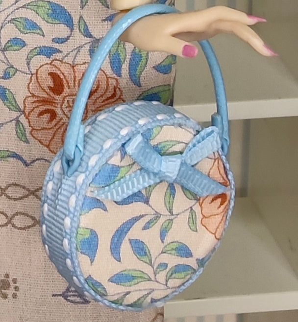 Modelo "Lilian" para muñecas de 12"