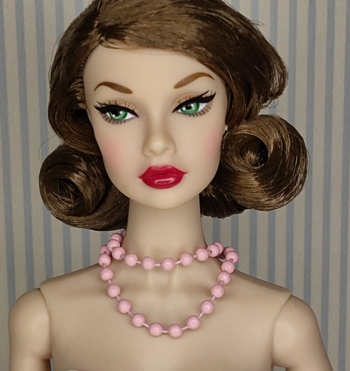 Modelo "Clara" para muñecas de 12"