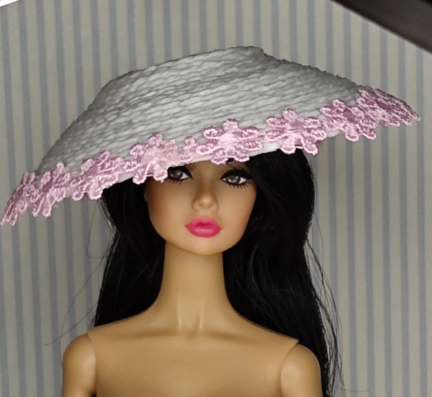 Modelo "Pink dot" para muñecas de 12"